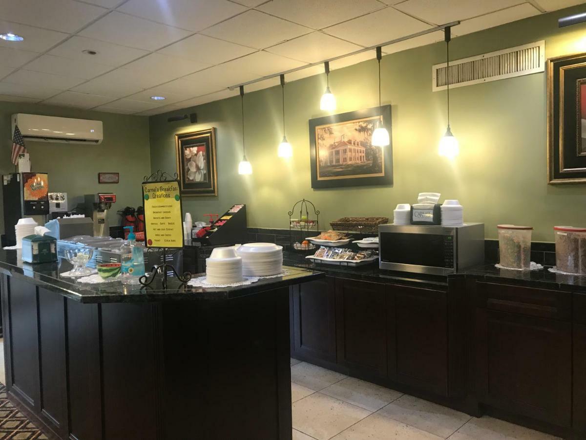 Carmel Inn And Suites Тибодо Экстерьер фото